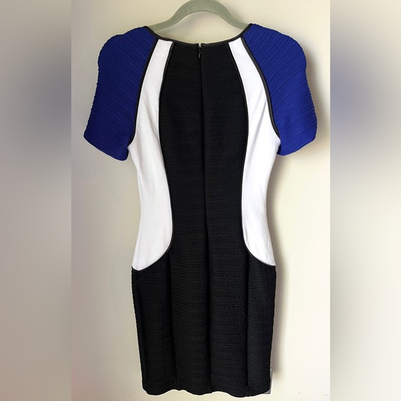 Antonio Melani Illusion Hourglass Sheath Dress | Black Blue White | Size 4 - Picture 4 of 7